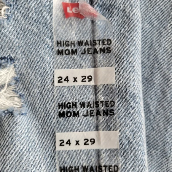 Levi's 24x29 Distressed High Waisted Mom Tapered Jeans - Picture 6 of 10